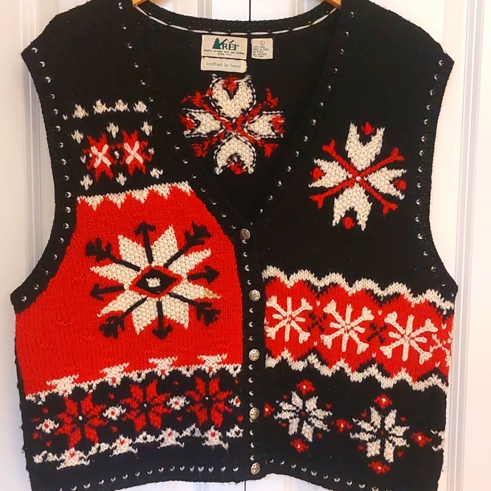 VINTAGE Nordic Handknit for REI vest sz LG